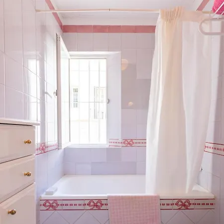 شقة Apartment, 2 Pax, Historical Center